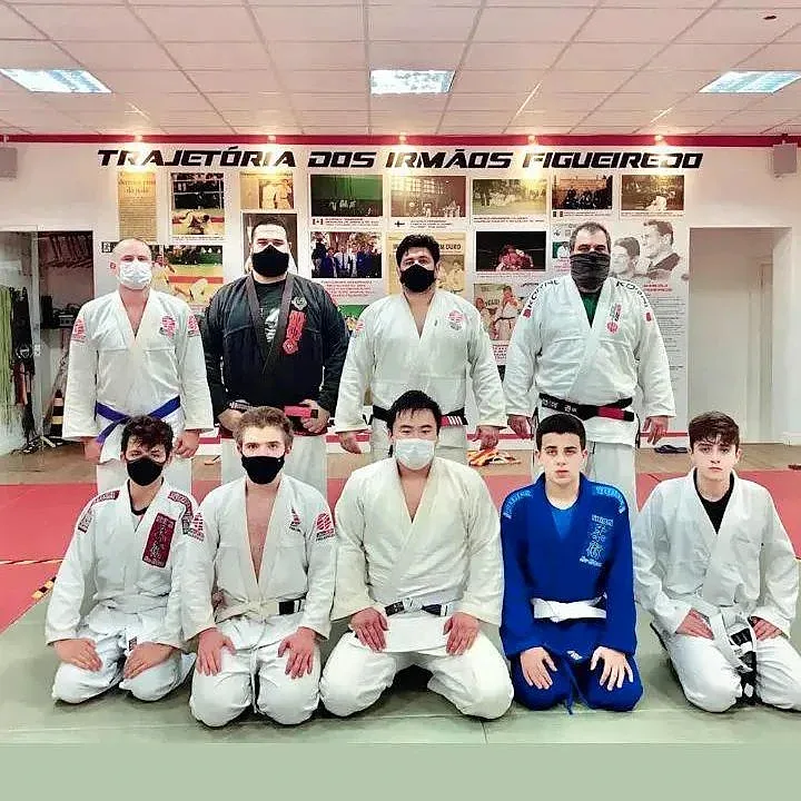 Aula de Jiu-jitsu na Academia Figueiredo